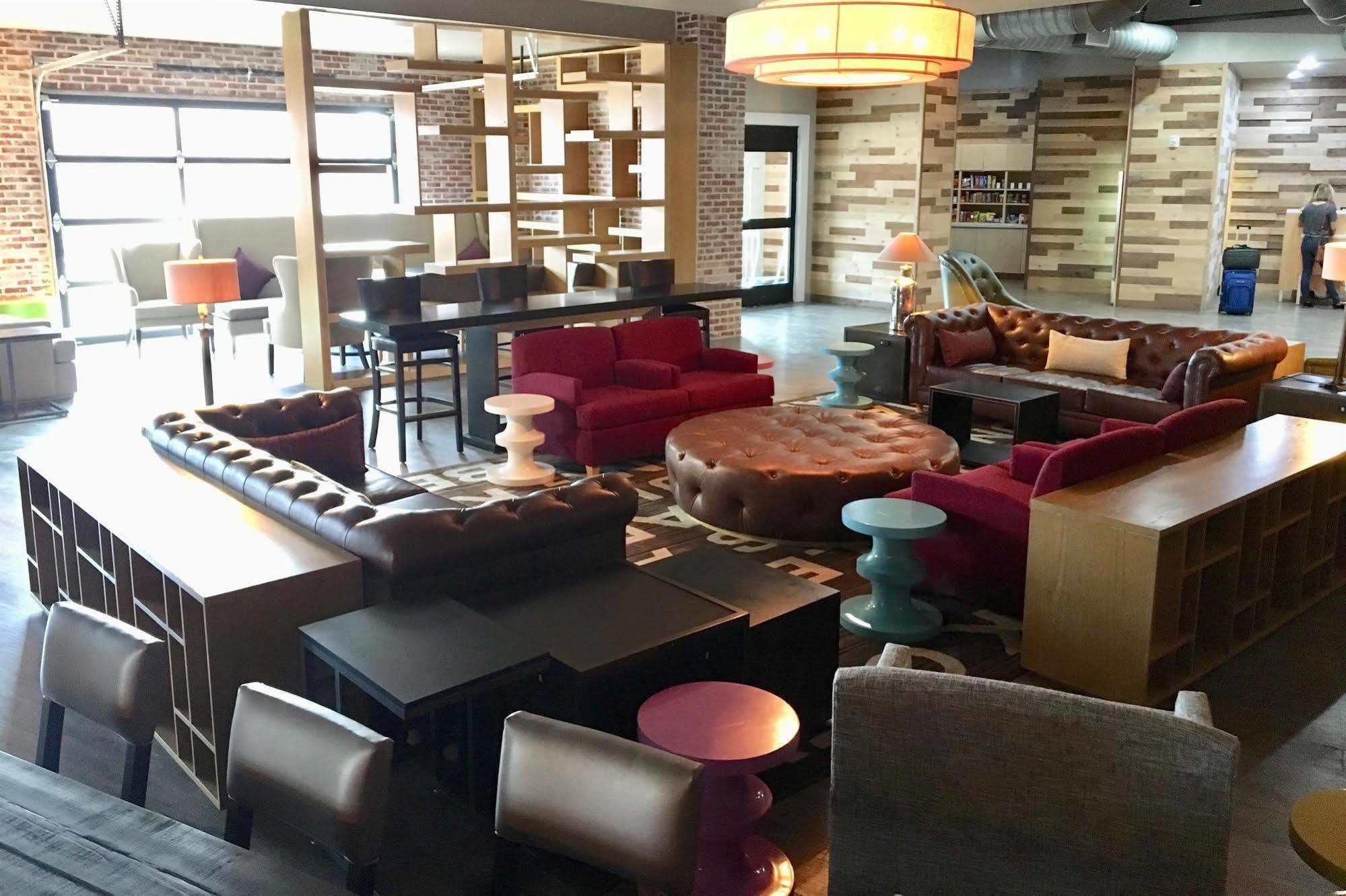 Tryp By Wyndham College Station Hotel Luaran gambar