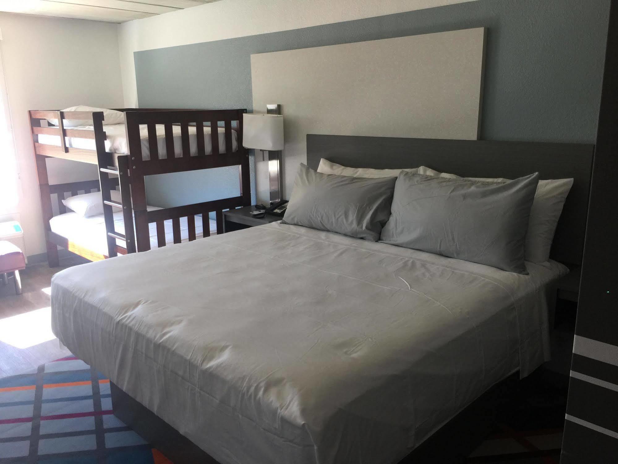Tryp By Wyndham College Station Hotel Luaran gambar